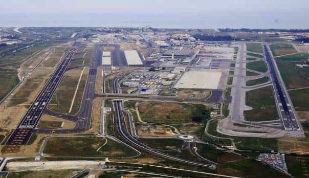 Start- und Landebahnen am Flughafen Málaga